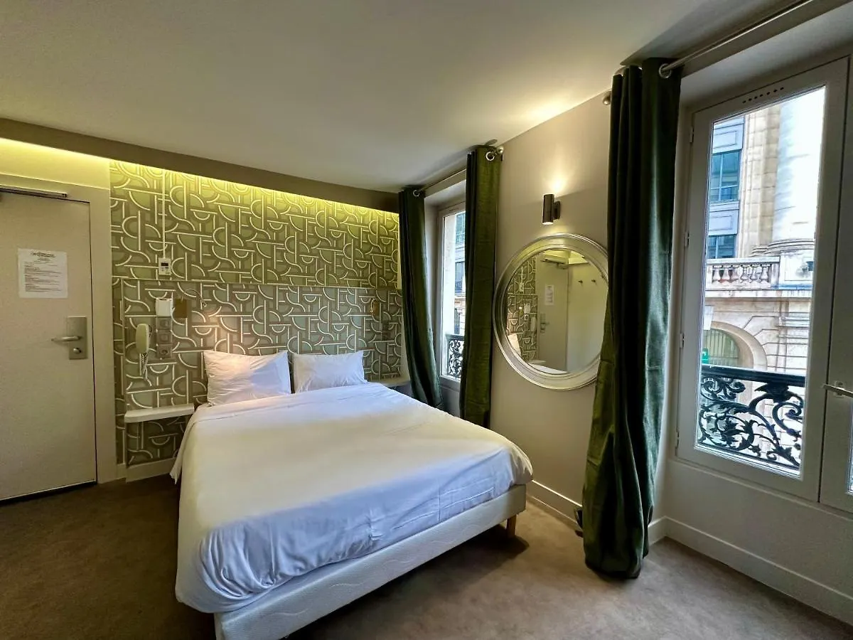 Hotel Nation Montmartre Paris