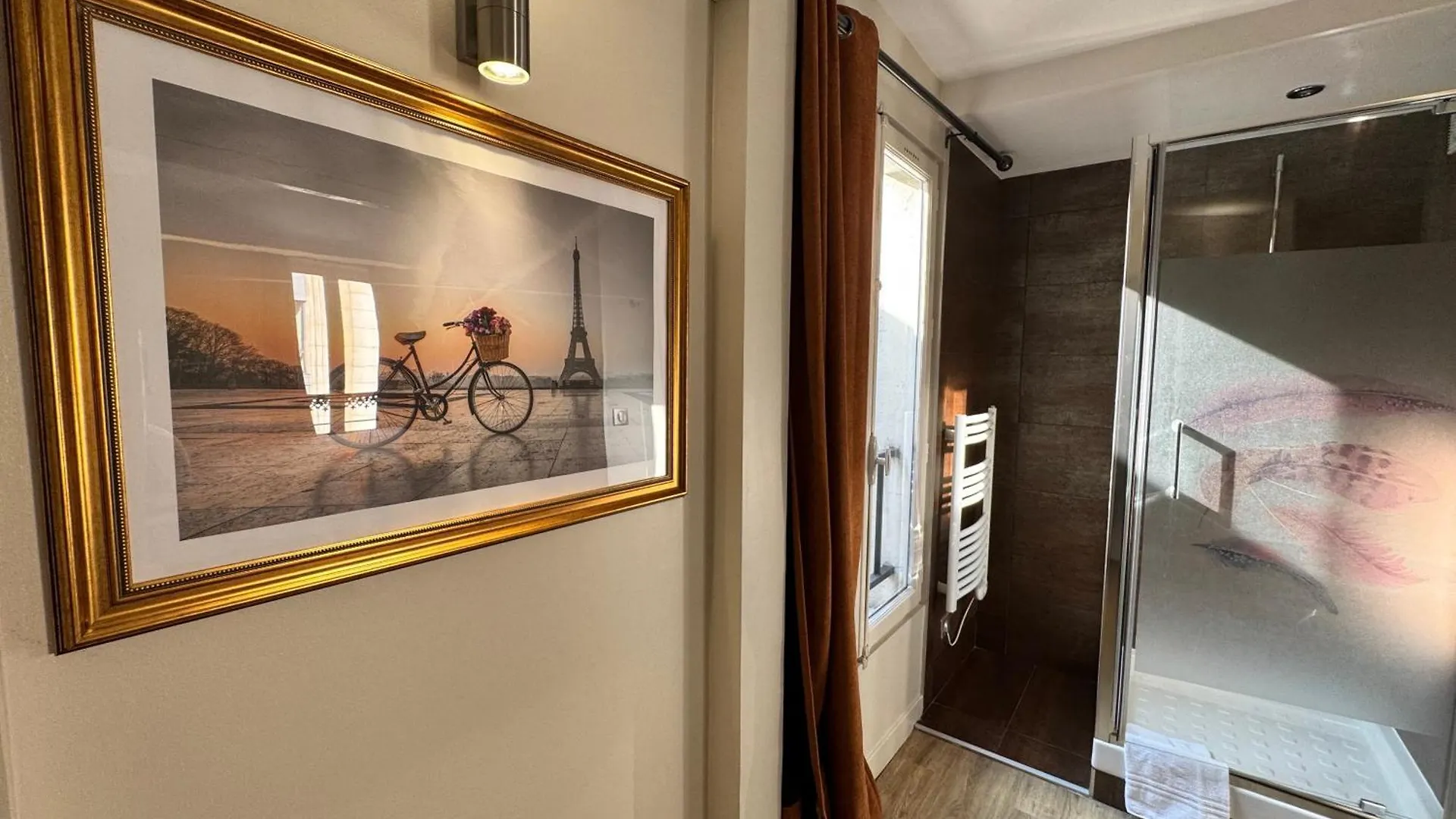 Hôtel Nation Montmartre Paris
