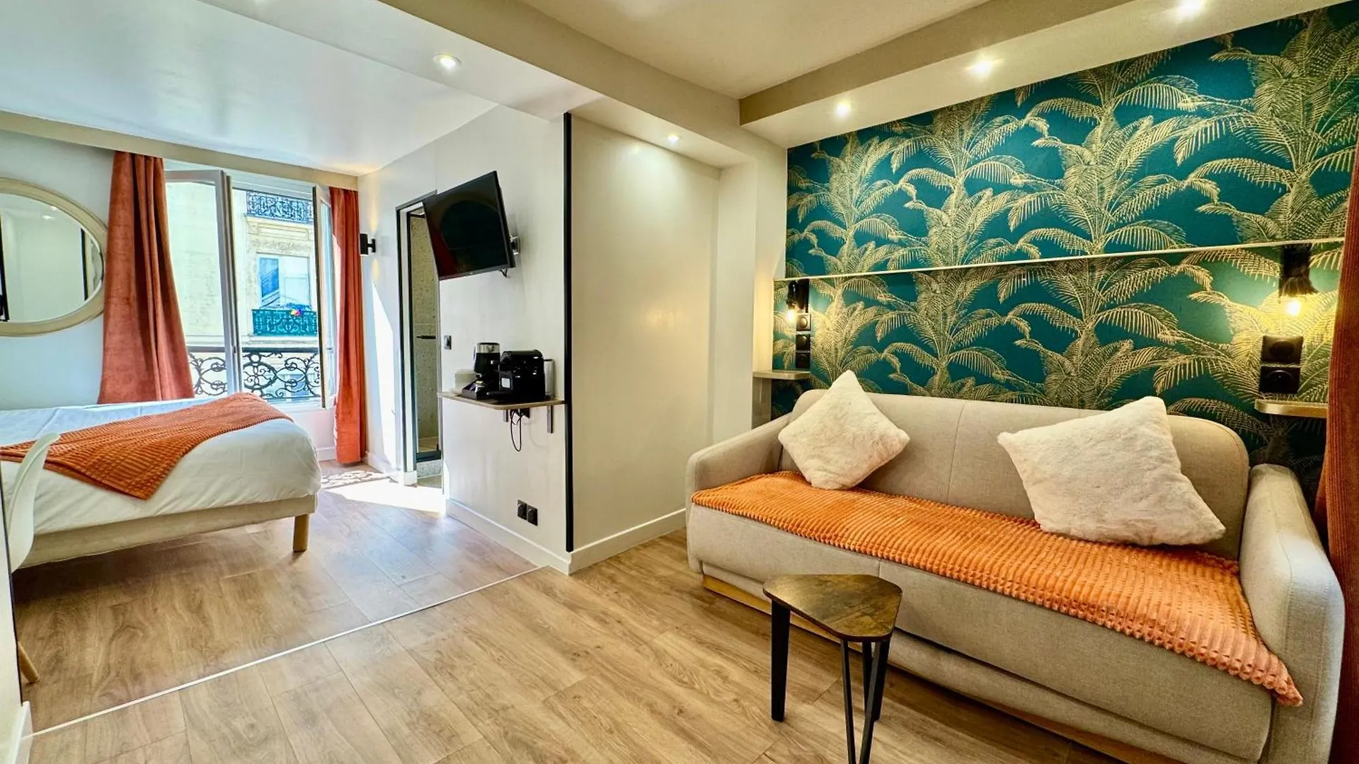 Hôtel Nation Montmartre Paris France