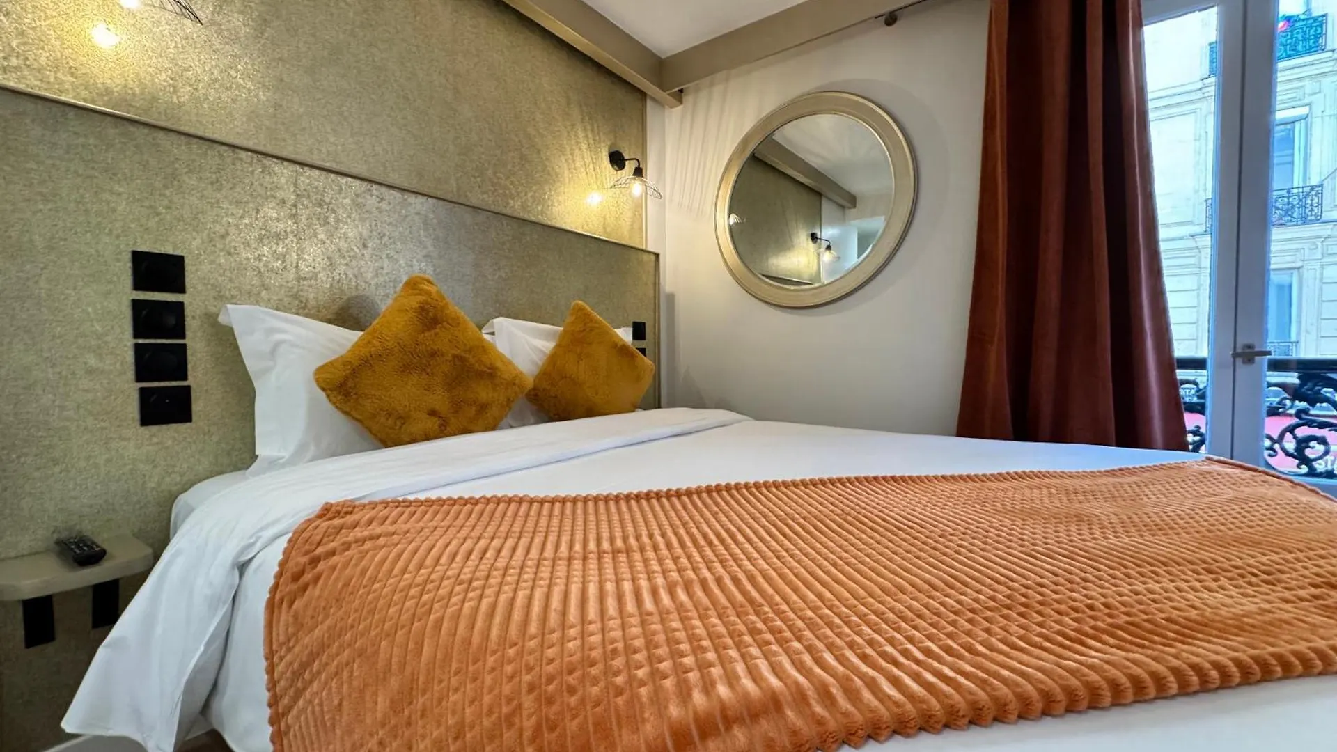 Hotel Nation Montmartre Paris