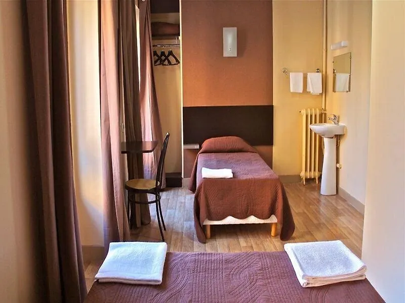 Hotel Hôtel Nation Montmartre Paris